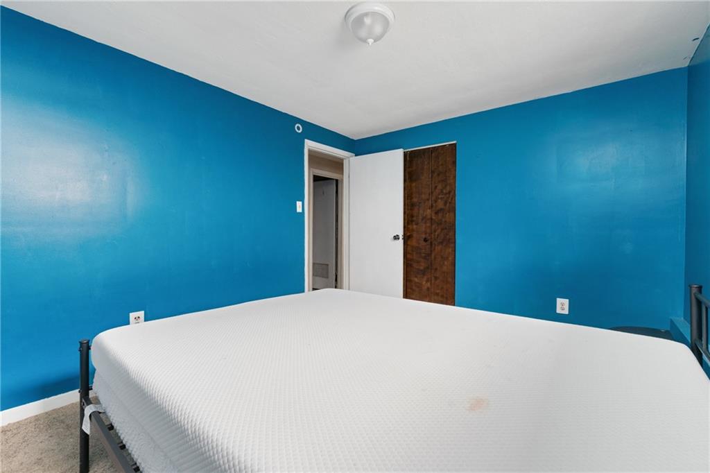 2021 Mt Troy Road Pittsburgh, PA 15212 - Photo 9 of 38