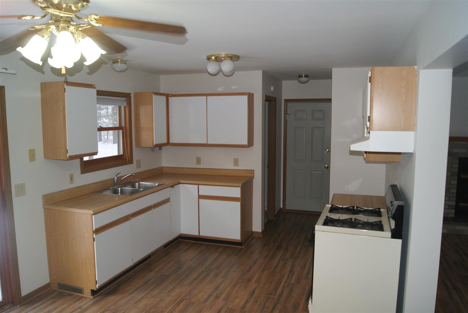 4015 Orchard Road Cheboygan, MI 49721 - Photo 2 of 20 Gallery Image 2