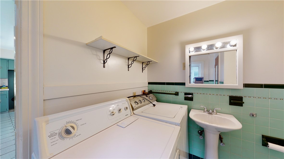 179 Riverside Avenue Warwick, RI 02889 - Photo 16 of 19
