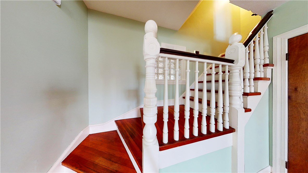 179 Riverside Avenue Warwick, RI 02889 - Photo 7 of 19