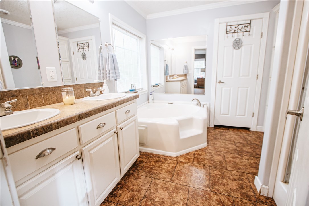 245 Ravenwood Road Waynesville, GA 31566 - Photo 13 of 45