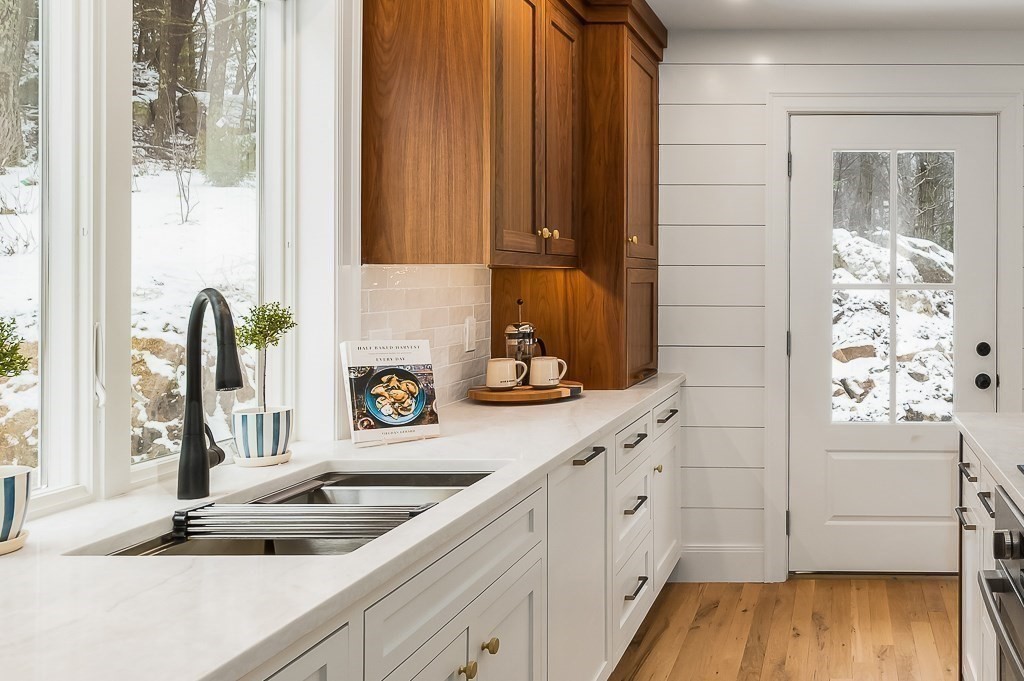 5 Samoset Road, Unit B Gloucester, MA 01930 - Photo 22 of 37