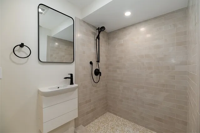 $1,195,000 | 5 Samoset Road, Unit B, Gloucester, MA 01930