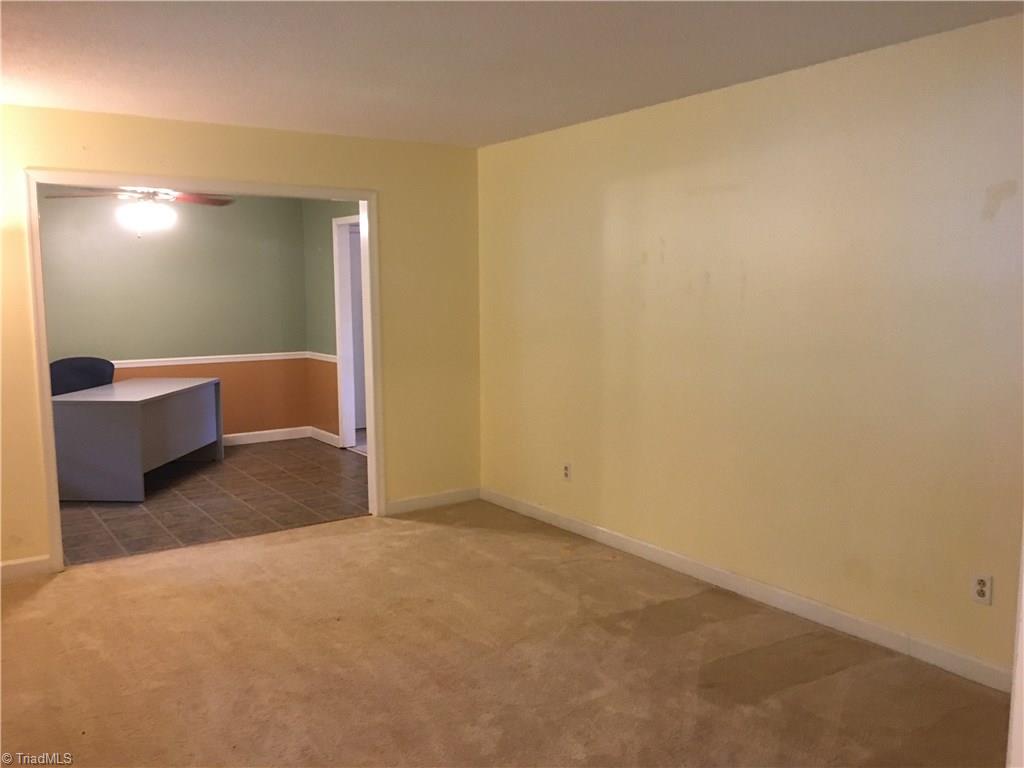 141 Laura Road Madison, NC 27025 - Photo 3 of 29 Gallery Image 3