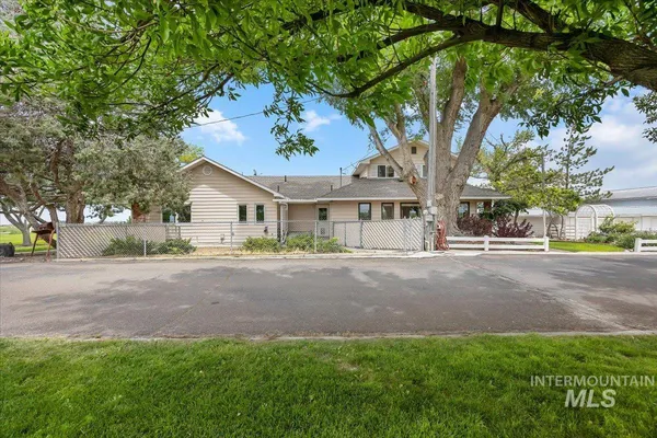 $649,900 | 3934 North 1600 East, Buhl, ID 83316