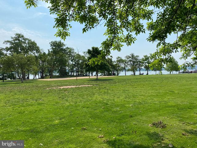 $497,700 | 418 1/2 North St Asaph Street, Alexandria, VA 22314