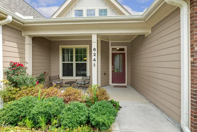 $549,000 | 624 Meadowgrass Lane, Wake Forest, NC 27587