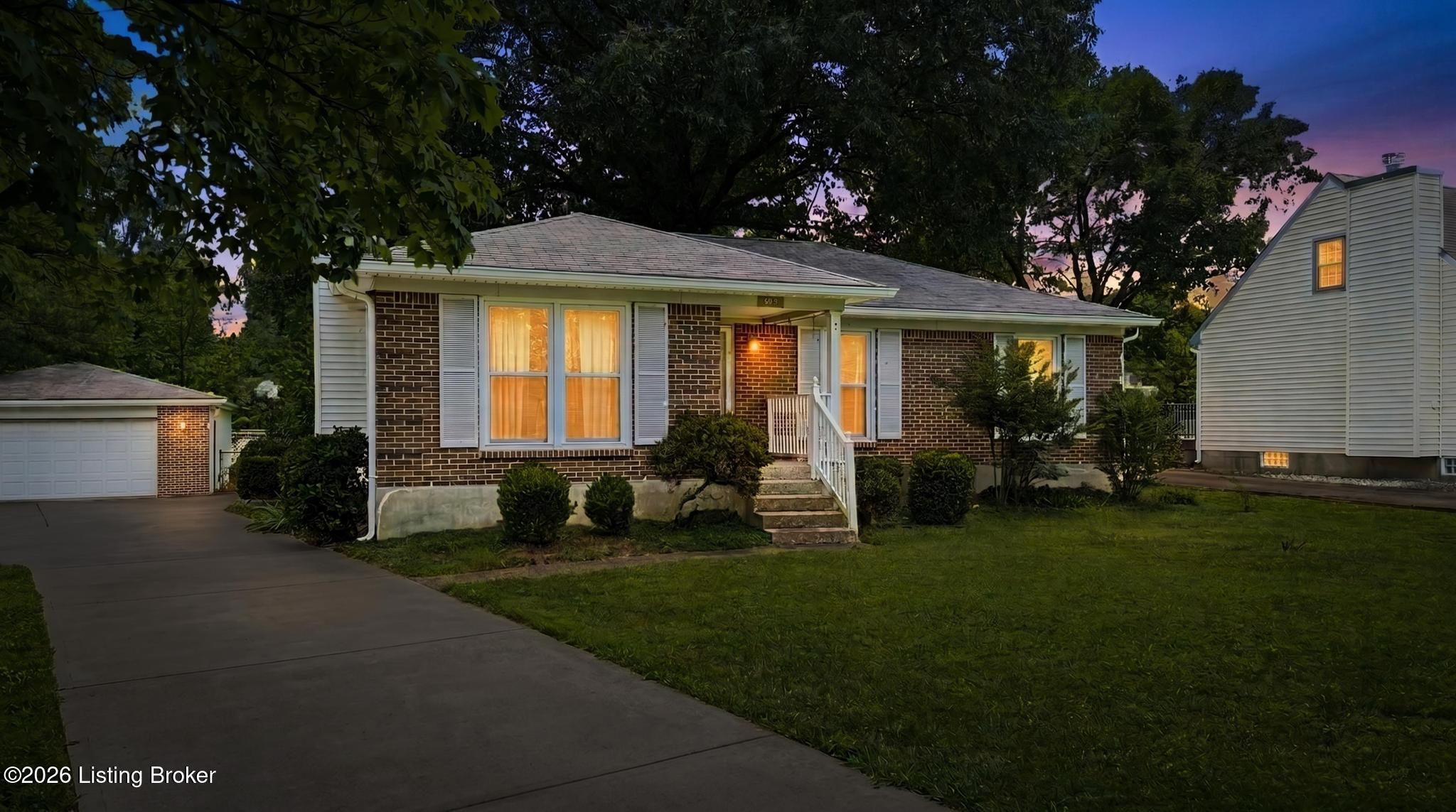 610 Stivers Road Louisville, KY 40207 - Photo 1 of 39 610 Stivers Road-1
