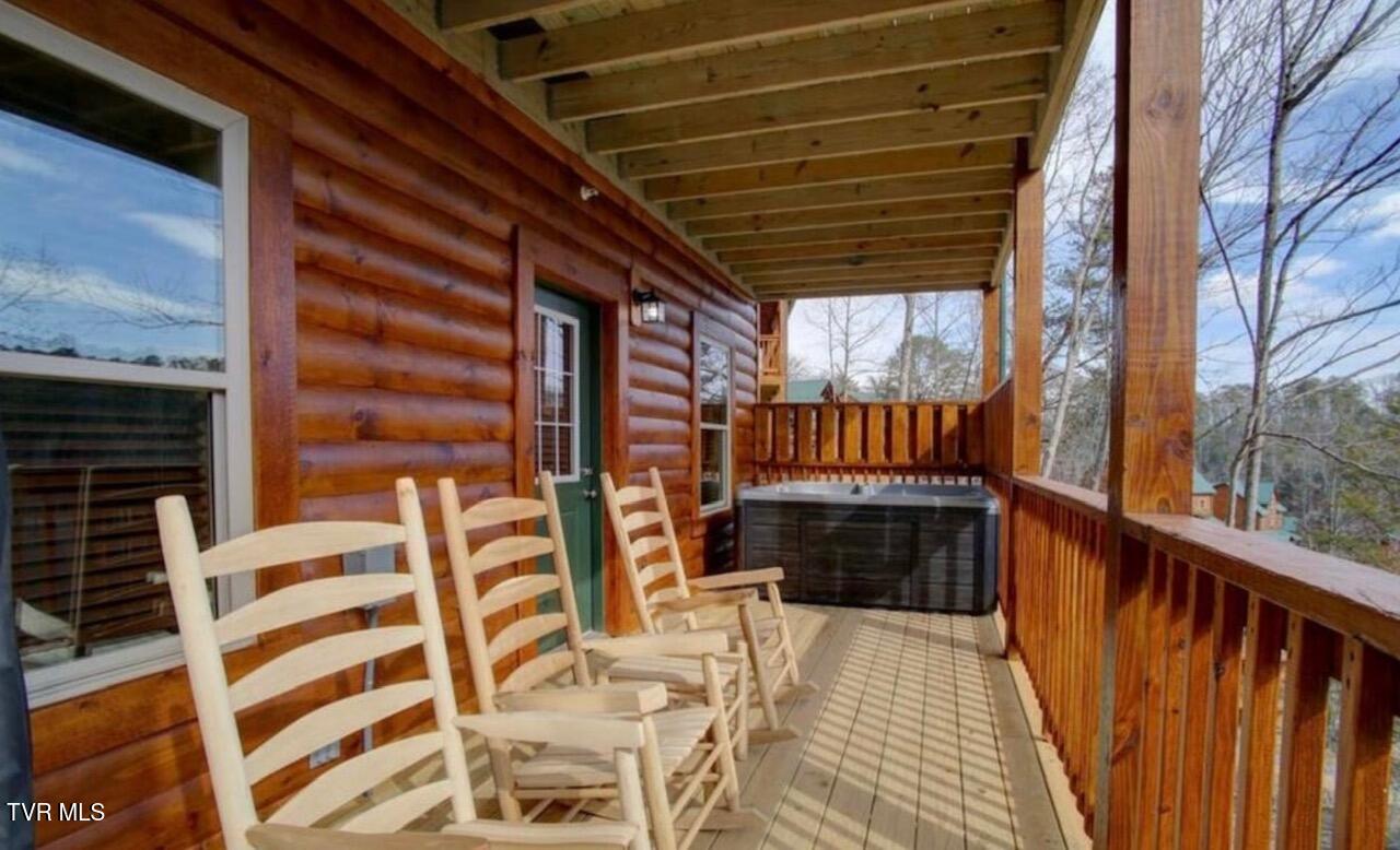 2951 Fiddler's Creek Way Pigeon Forge, TN 37863 - Photo 27 of 43 IMG_7213