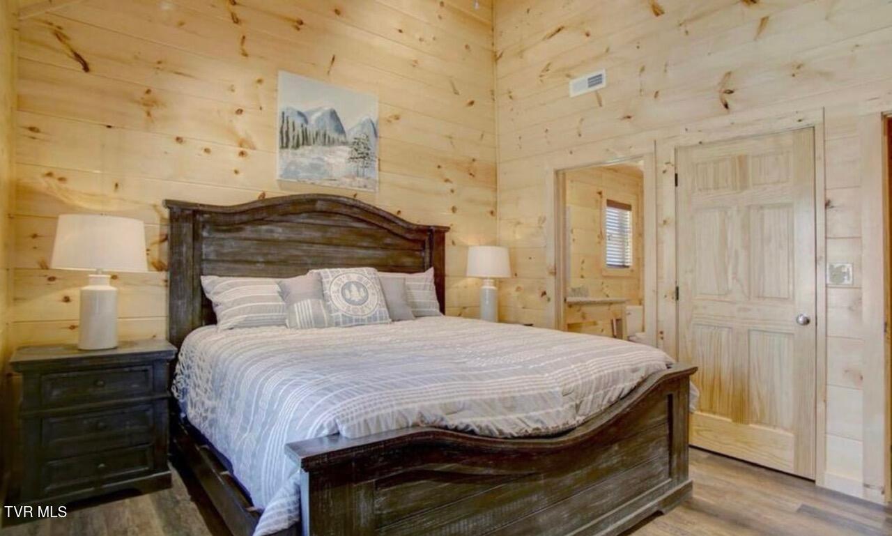 2951 Fiddler's Creek Way Pigeon Forge, TN 37863 - Photo 29 of 43 IMG_7201