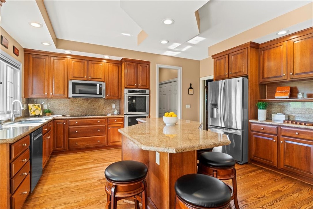 12 Vineyard Hill Perinton, NY 14450 - Photo 15 of 50