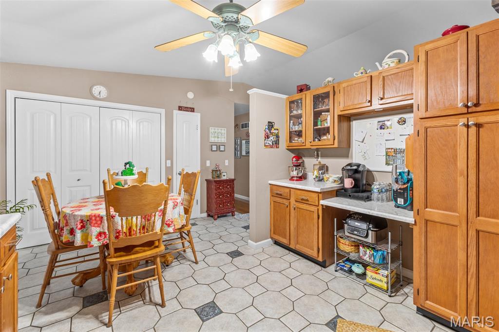 102 Laura Street Farmington, MO 63640 - Photo 12 of 23