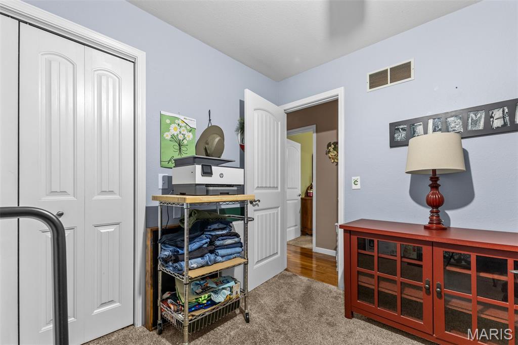 102 Laura Street Farmington, MO 63640 - Photo 21 of 23