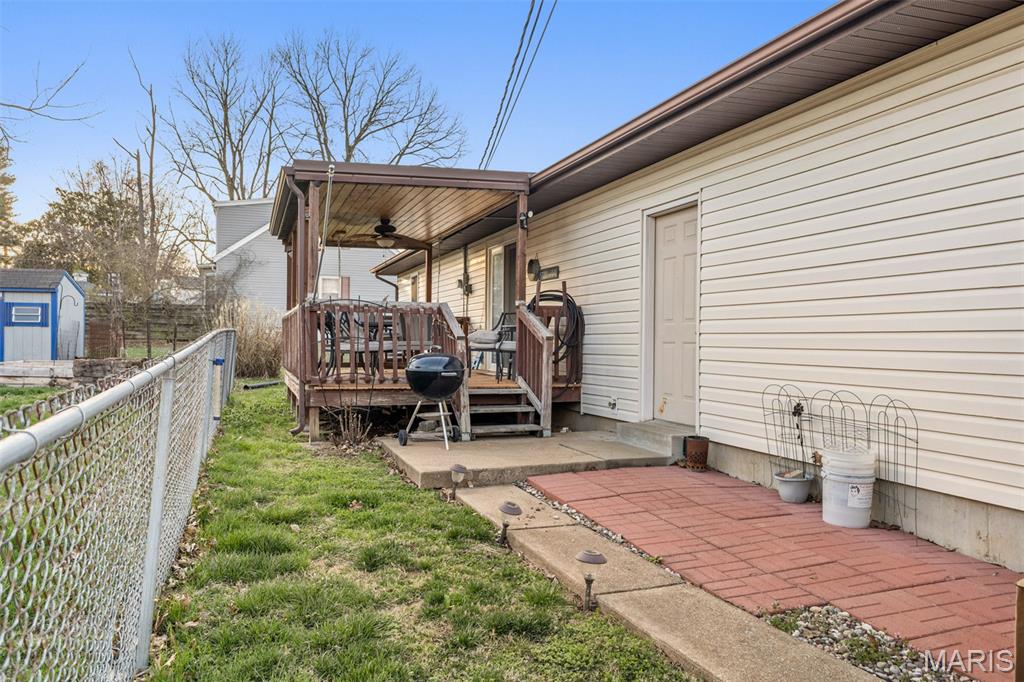 102 Laura Street Farmington, MO 63640 - Photo 5 of 23