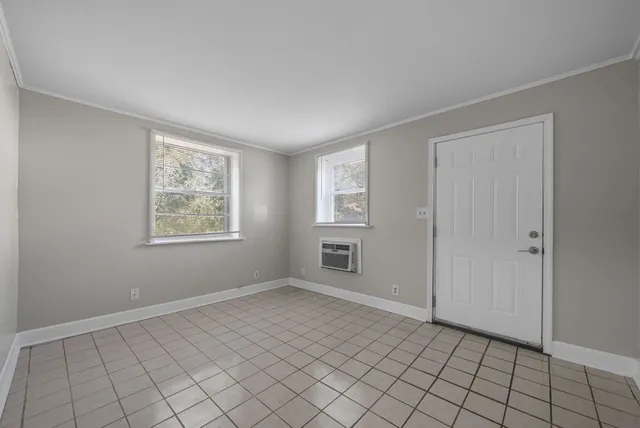 $895 | 432 Circle Drive, Unit D, Clarksville, TN 37043