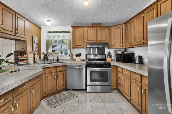 $130,000 | 4030 River Resort Drive, Unit 20, Homedale, ID 83628