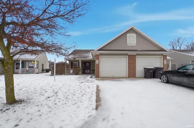 $189,900 | 1918 Beechmont Drive, Fort Wayne, IN 46825