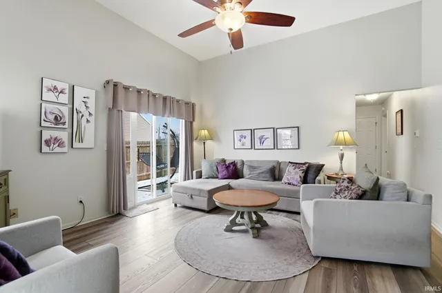 $189,900 | 1918 Beechmont Drive, Fort Wayne, IN 46825