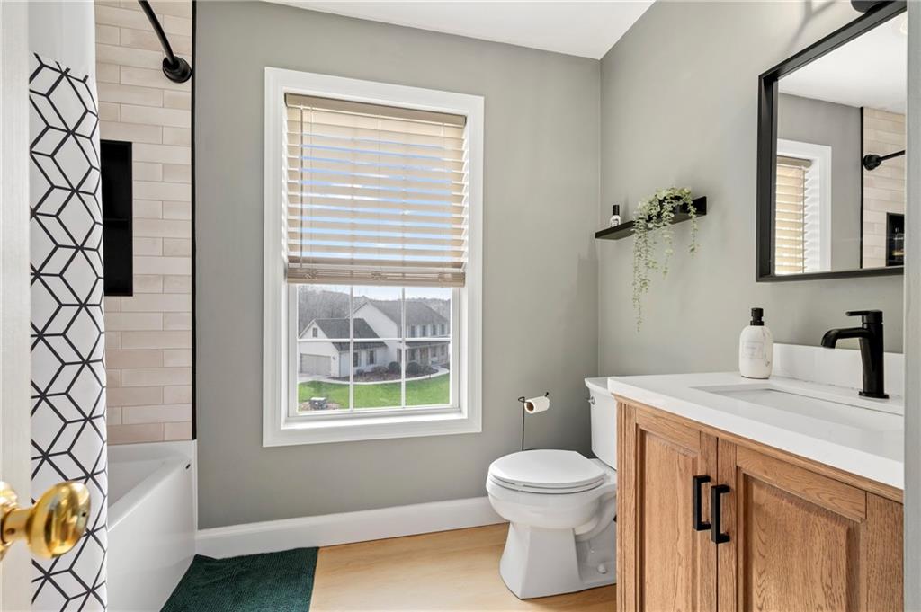 5010 Oak Point Drive McKees Rocks, PA 15136 - Photo 24 of 37