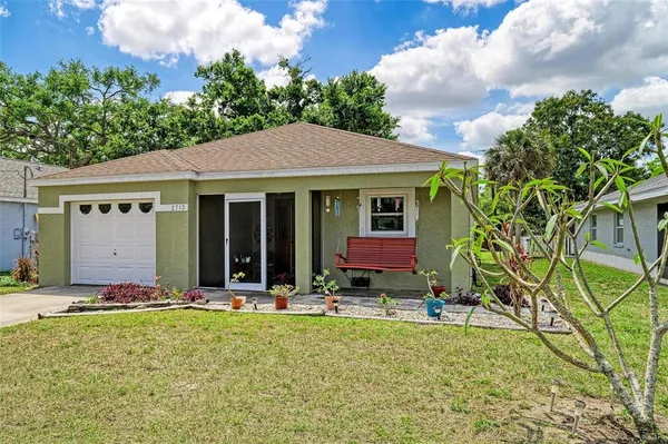 $325,000 | 2713 11th Avenue West, Bradenton, FL 34205
