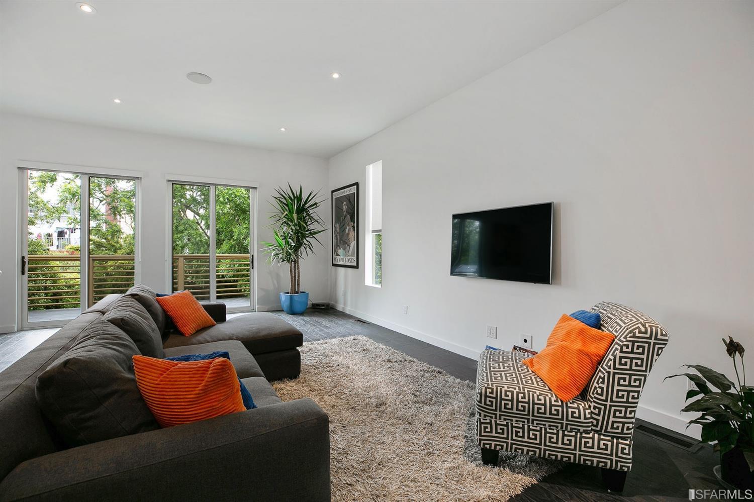 3 Cook Street San Francisco, CA 94118 - Photo 2 of 24