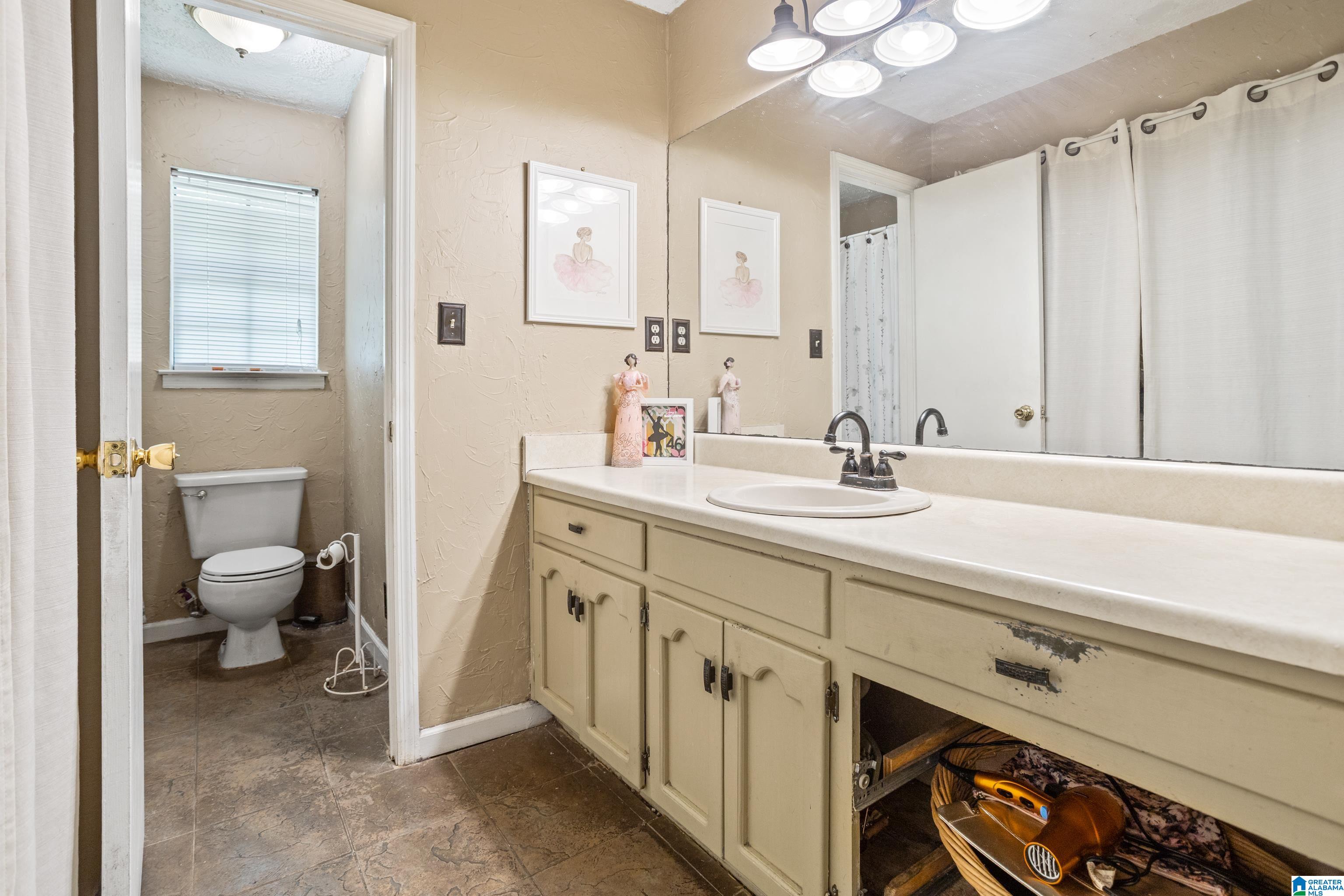 1024 Henry Drive Alabaster, AL 35007 - Photo 16 of 36