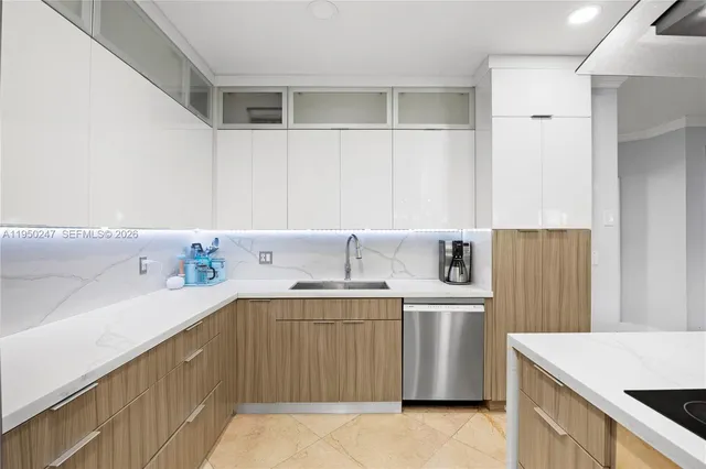 $6,300 | 11243 Northwest 58th Terrace, Unit 1, Doral, FL 33178