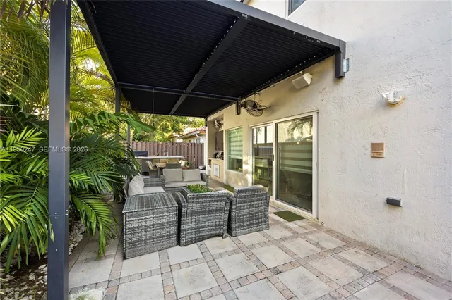 $6,300 | 11243 Northwest 58th Terrace, Unit 1, Doral, FL 33178