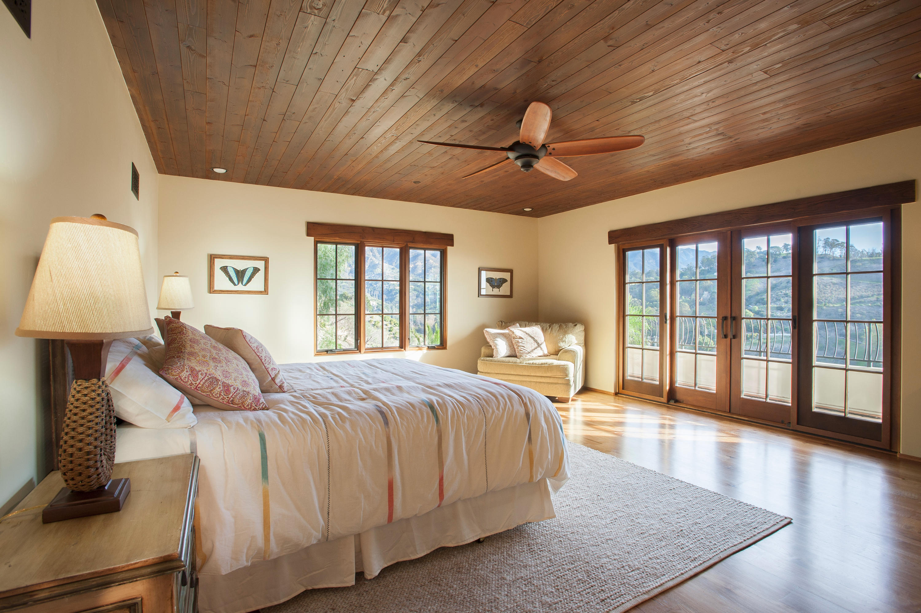 20 Alisal Road Santa Barbara, CA 93103 - Photo 29 of 33 a bed room with a bed and a large window