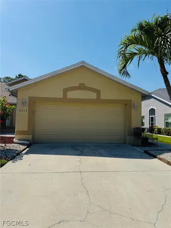 $450,000 | 5313 Whitten Drive, Unit 84, Naples, FL 34104