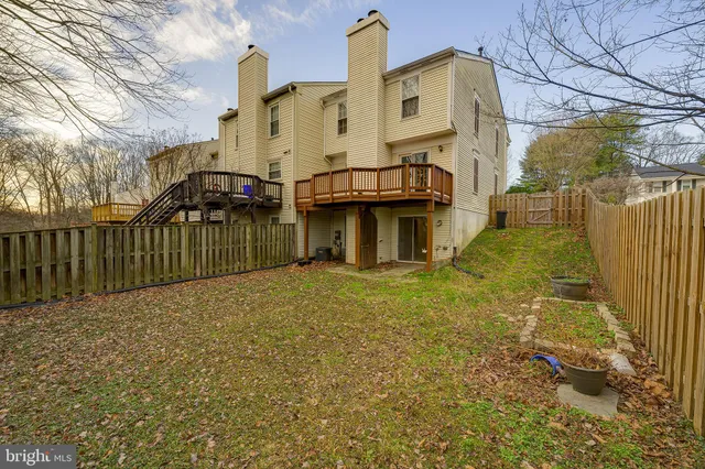 $2,900 | 1831 Tufa Terrace, Silver Spring, MD 20904