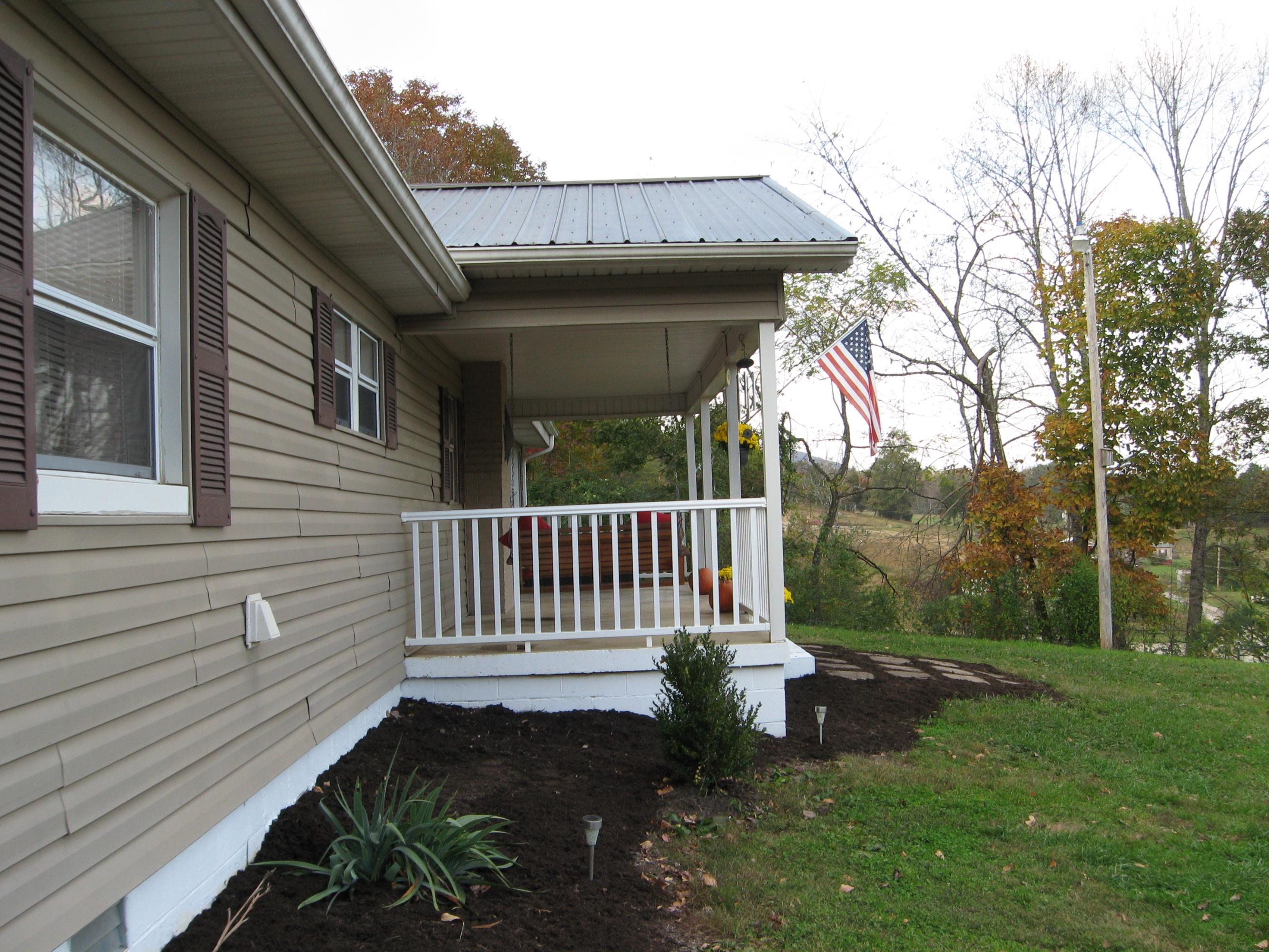 179 Walden Ridge Road Clinton, TN 37716 - Photo 3 of 31 IMG_0669