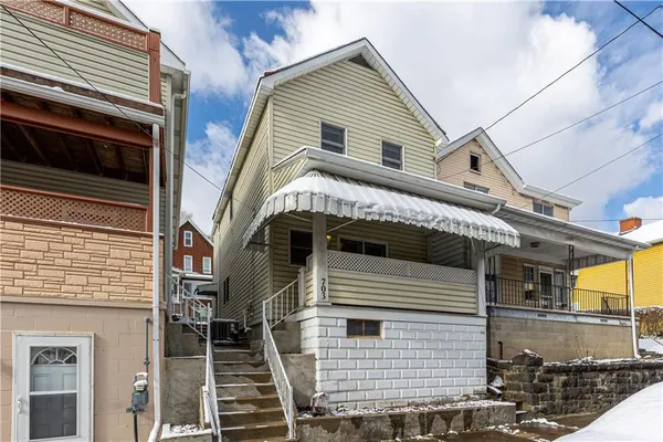 $89,900 | 703 Washington Avenue, Charleroi, PA 15022