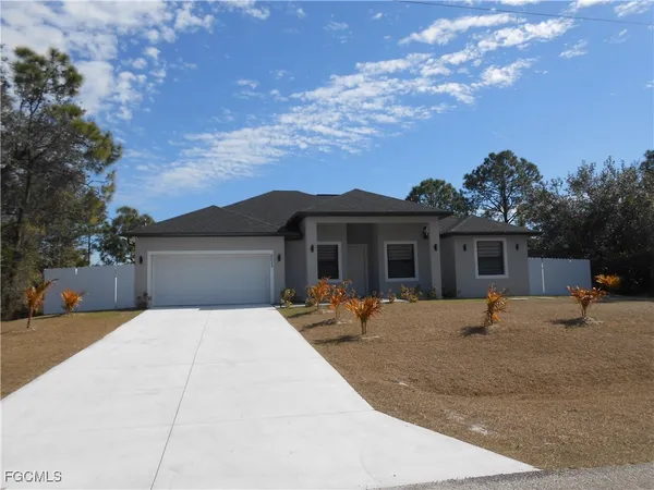 $2,500 | 6033 Kumquat Circle, LaBelle, FL 33935
