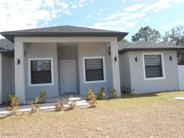 $2,500 | 6033 Kumquat Circle, LaBelle, FL 33935
