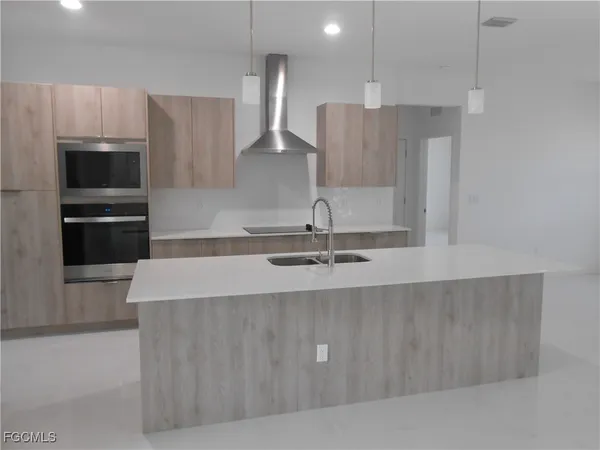 $2,500 | 6033 Kumquat Circle, LaBelle, FL 33935