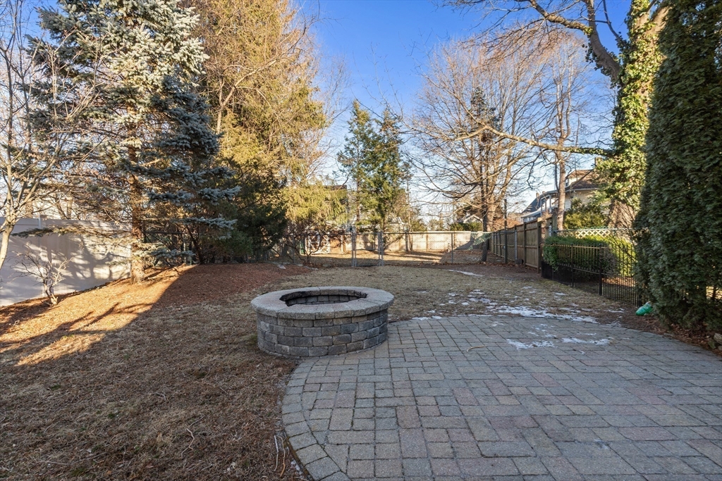 158 Dale Street Dedham, MA 02026 - Photo 26 of 28