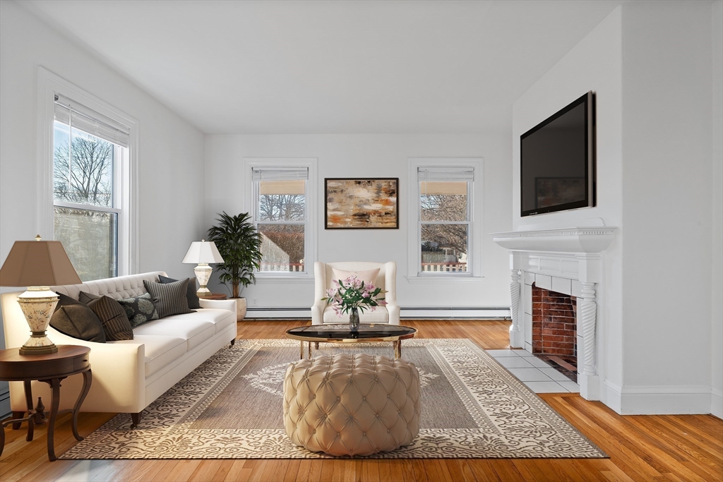 158 Dale Street Dedham, MA 02026 - Photo 8 of 28