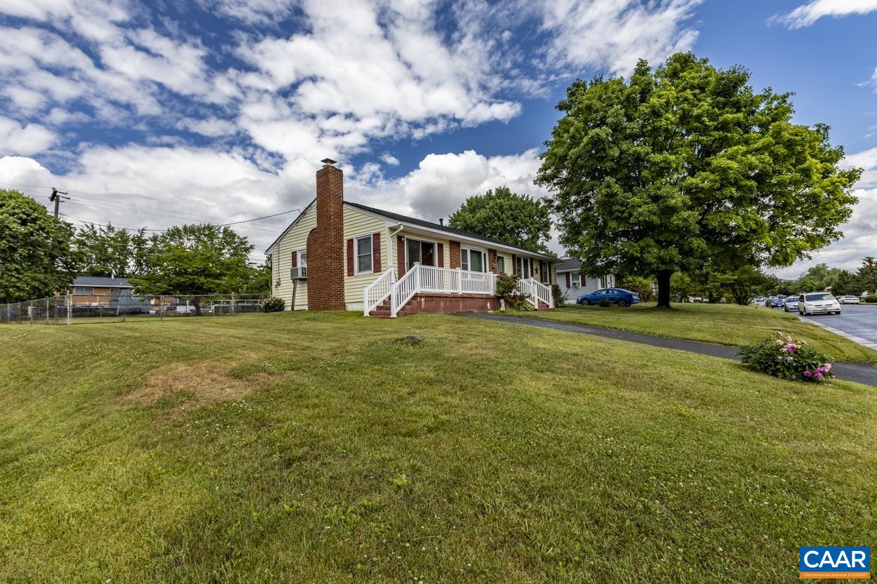 51 Link Road Waynesboro, VA 22980 - Photo 4 of 75 Gallery Image 4