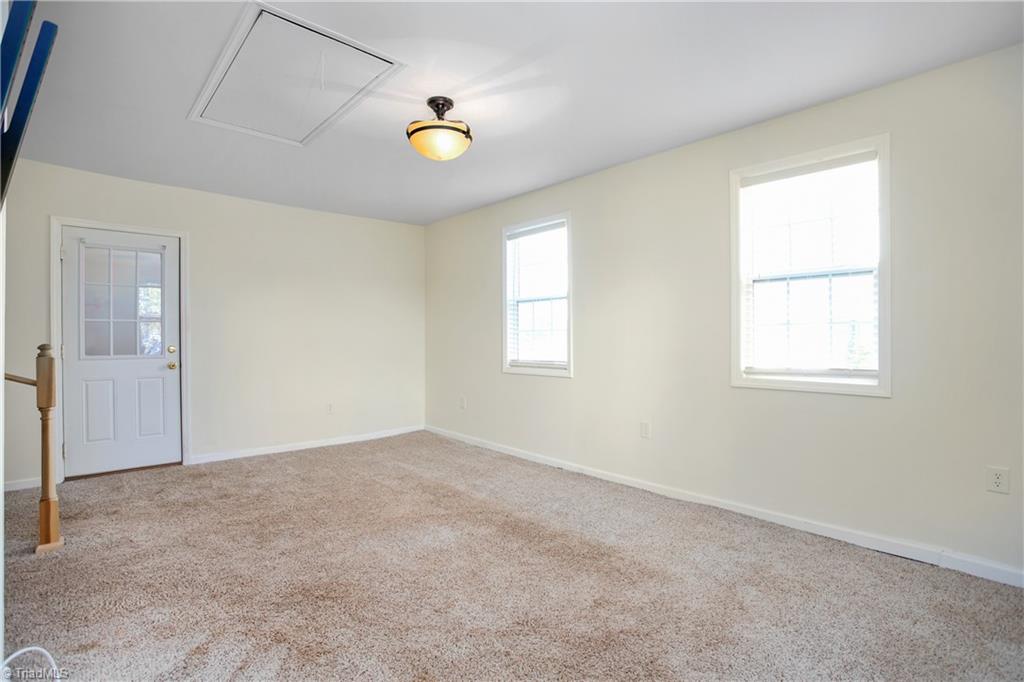 1096 Ralph Boyles Road King, NC 27021 - Photo 8 of 29 den
