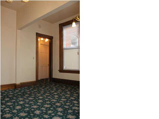 216 Southeast Riverside Drive Evansville, IN 47713 - Photo 15 of 17 Gallery Image 15