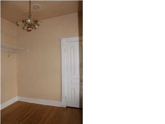 216 Southeast Riverside Drive Evansville, IN 47713 - Photo 9 of 17 Gallery Image 9