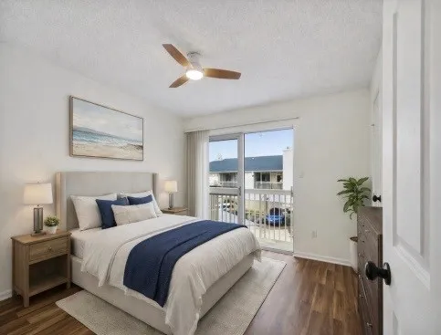 $64,900 | 3919 Fairmont Parkway, Unit 206, Pasadena, TX 77504