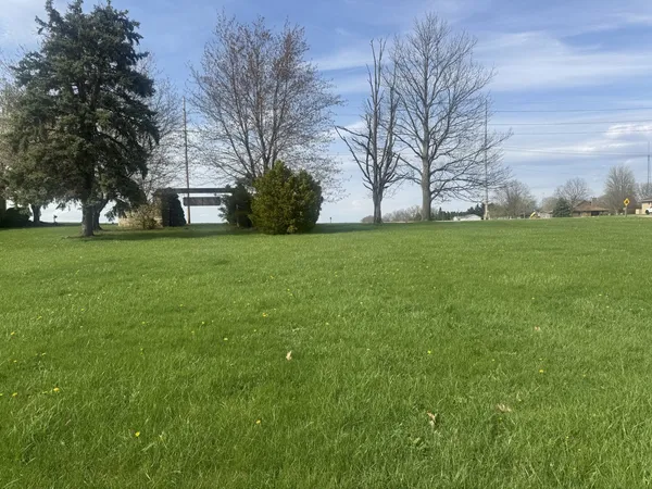 $24,500 | 2853 North Richard Hallet Road, Utica, IL 61373