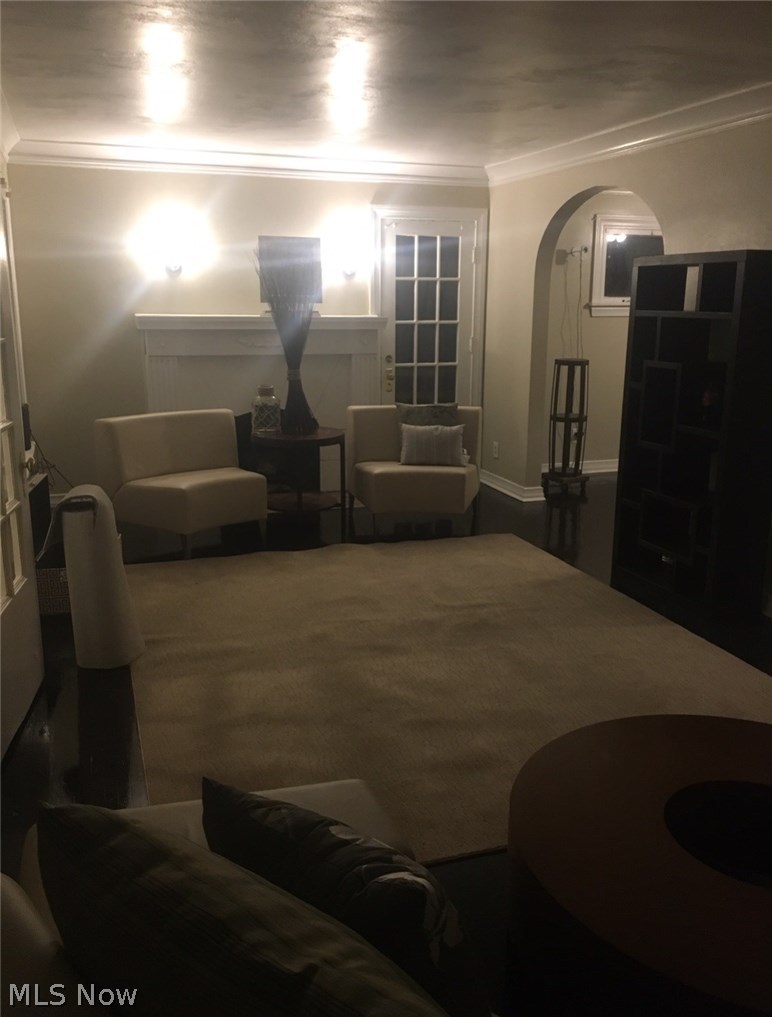 939 Vineshire Road Cleveland Heights, OH 44121 - Photo 8 of 16