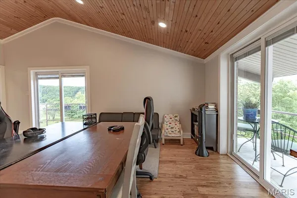 $959,999 | 7644 Highway 17, Houston, MO 65483