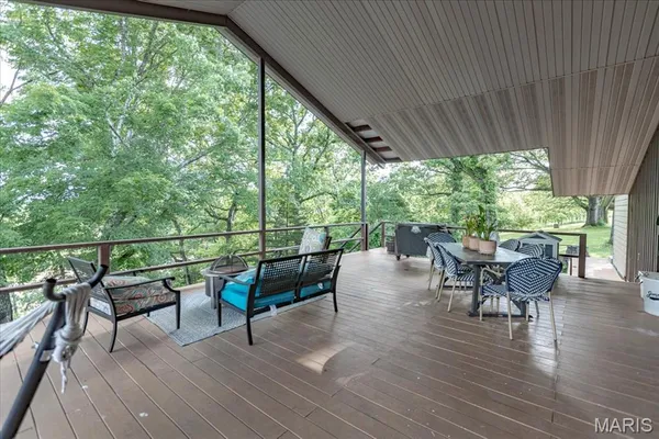 $959,999 | 7644 Highway 17, Houston, MO 65483