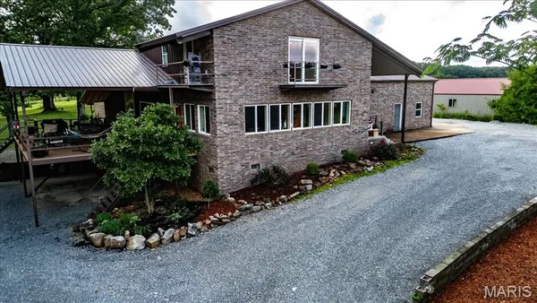 $959,999 | 7644 Highway 17, Houston, MO 65483