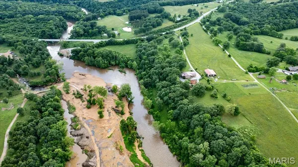 $959,999 | 7644 Highway 17, Houston, MO 65483