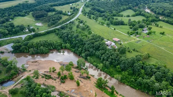 $959,999 | 7644 Highway 17, Houston, MO 65483